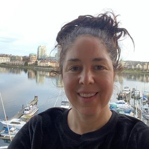 Meet your Posher, Rochelle